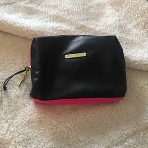 NWOT Juicy Couture Makeup Bag